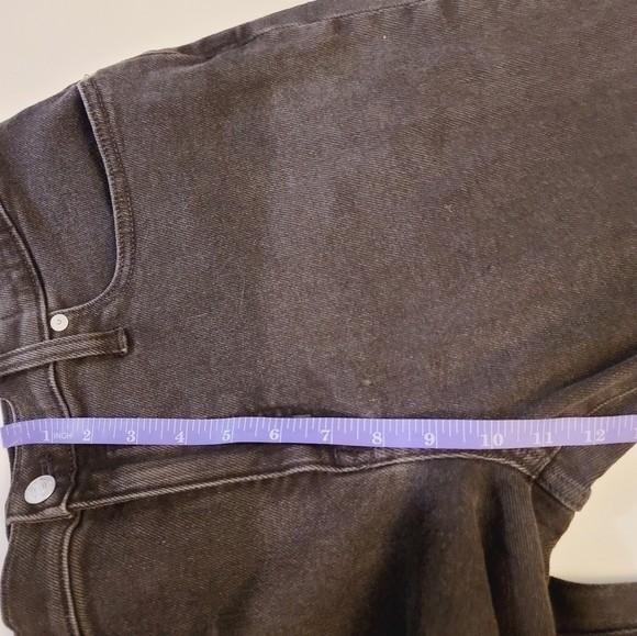 MADEWELL MID-RISE KICK OUT JEANS IN RINSED BLACK, SZ 31 - Picture 15 of 16